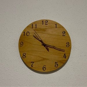 Wooden Wall Clock 12” Alder Laser Engraved. Battery Included!!!